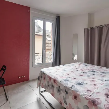 Charming And Bright Next To M12 Front Populaire